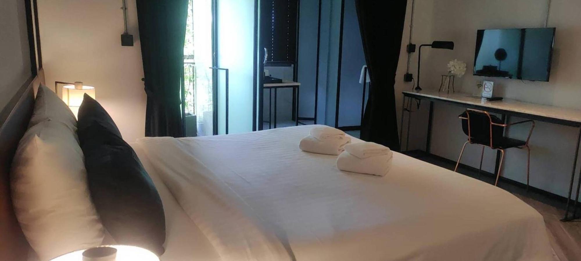 Ir-On Hotel Bangkok Rum bild
